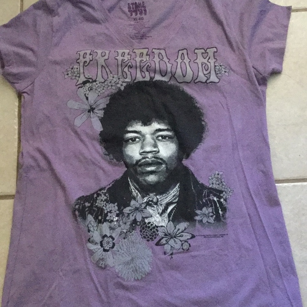 Jimi Hendrix shirt